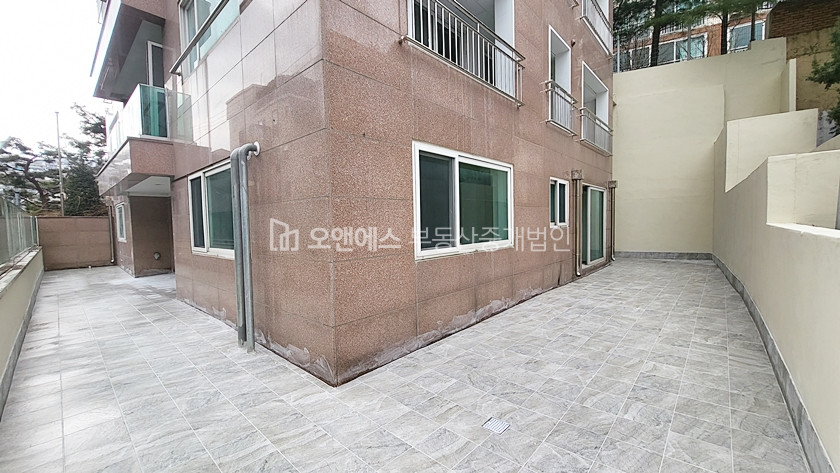 서울 용산구 한남동 리모델링O 테라스 있는 사무실 월세 매물번호 12905 사진 9