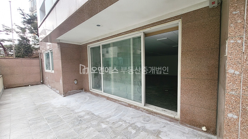 서울 용산구 한남동 리모델링O 테라스 있는 사무실 월세 매물번호 12905 사진 10