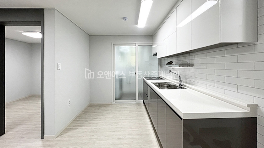 서울 성북구 성북동 4호선 한성대 입구역 도보 10분거리 위치한 신축 빌라 분양 매물번호 13065 사진 3
