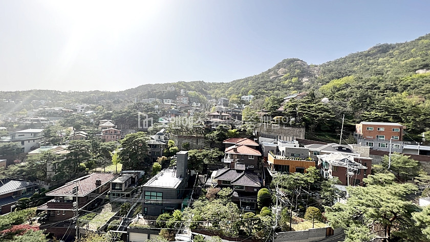 서울 종로구 평창동 평창동 어디서도 보기 힘든 뛰어난 관악산뷰 매매 매물번호 13170 사진 1