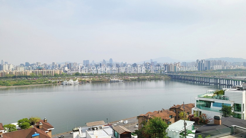 서울 용산구 한남동 유엔빌리지 한강조망 복층 렌트 월세 매물번호 13184 사진 4