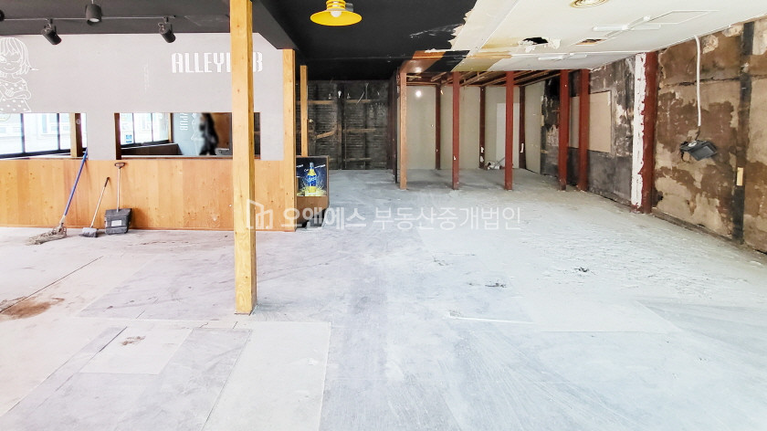 서울 종로구 종로5가 종로5가역 바로 앞에 위치한 상가 월세 매물번호 13194 사진 3