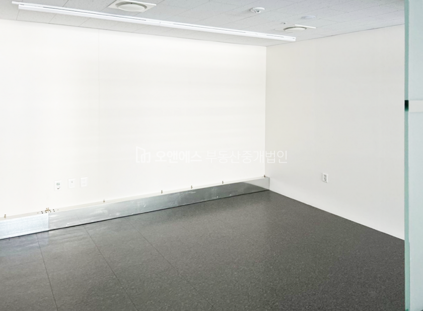 서울 종로구 종로6가 천장고 높고, 깨끗한 동대문 병원자리 월세 매물번호 13201 사진 4