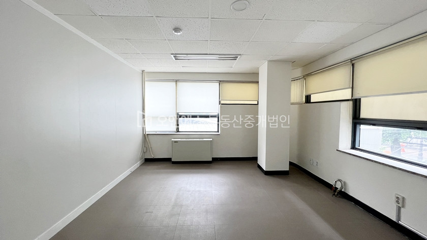 서울 중구 광희동1가 약 64평 대형평수 사무실 업무용도 좋은 컨디션 월세 매물번호 13207 사진 5