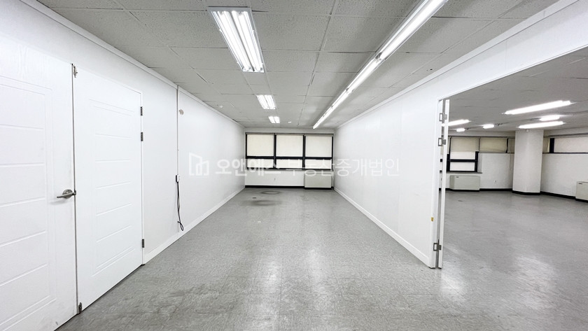 서울 중구 광희동1가 약 64평 대형평수 사무실 업무용도 좋은 컨디션 월세 매물번호 13207 사진 7