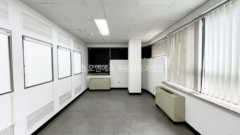 서울 중구 광희동1가 약 64평 대형평수 사무실 업무용도 좋은 컨디션 월세 매물번호 13211 사진 8