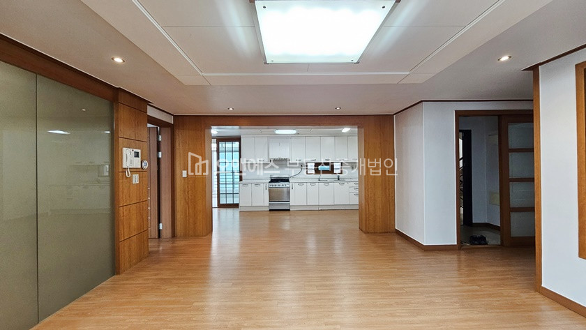 서울 용산구 한남동 한남동카페거리 단독층 테라스세대 월세 월세 매물번호 13227 사진 3